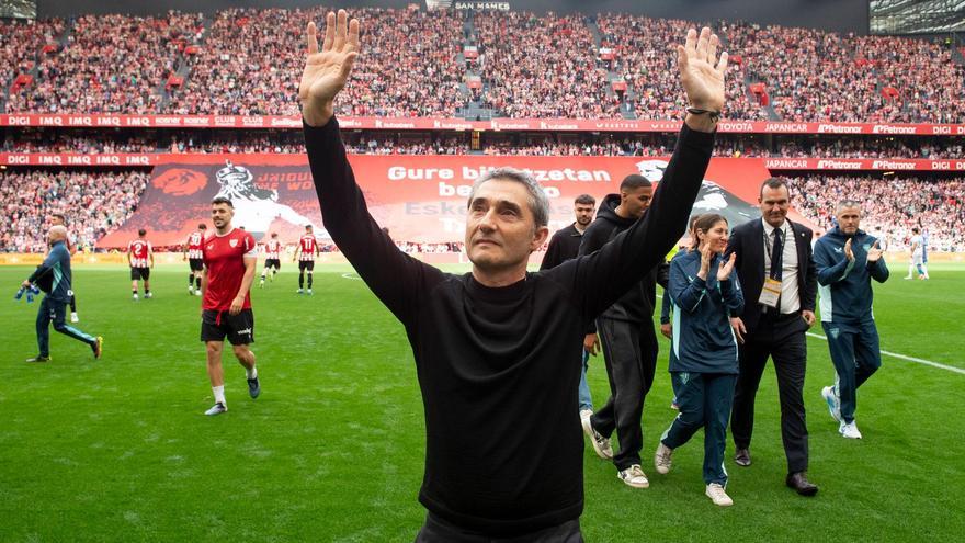 Despedida con honores a Valverde y Lekue
