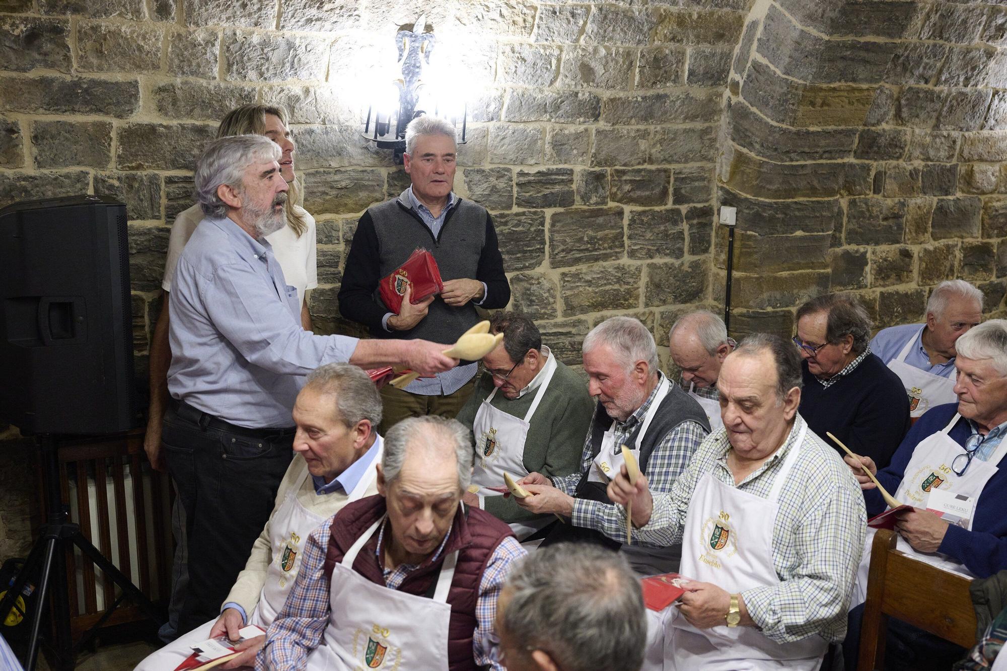 La sociedad gastronómica y cultural Gure Leku cumple 50 años