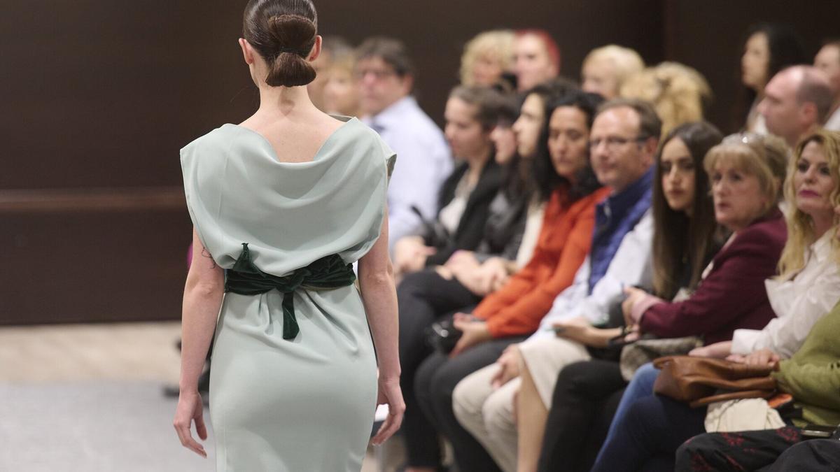 Desfile de moda de CreaNavarra en 2023.