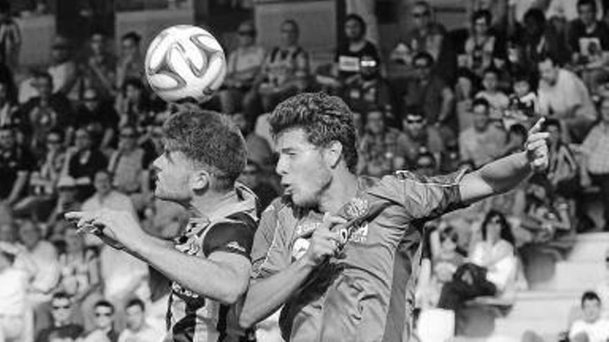 El Barakaldo se complica la vida