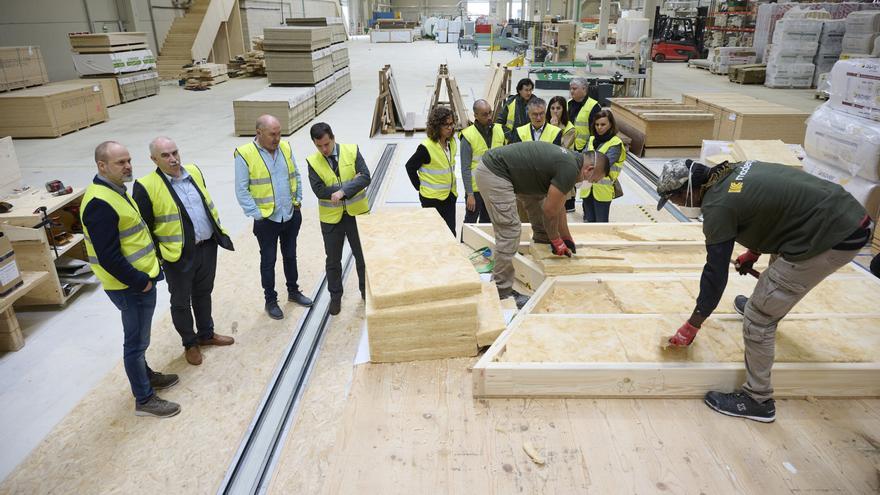 Visita a la nueva planta de producción de Madergia en Aoiz