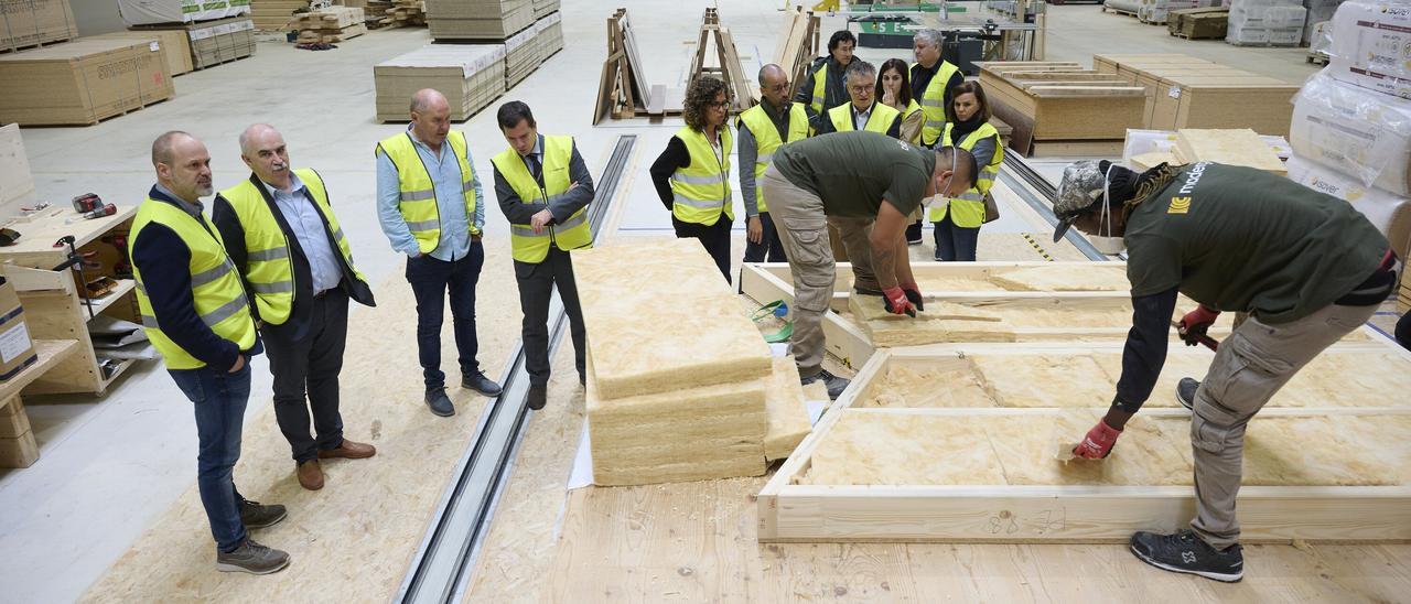 Visita a la nueva planta de producción de Madergia en Aoiz