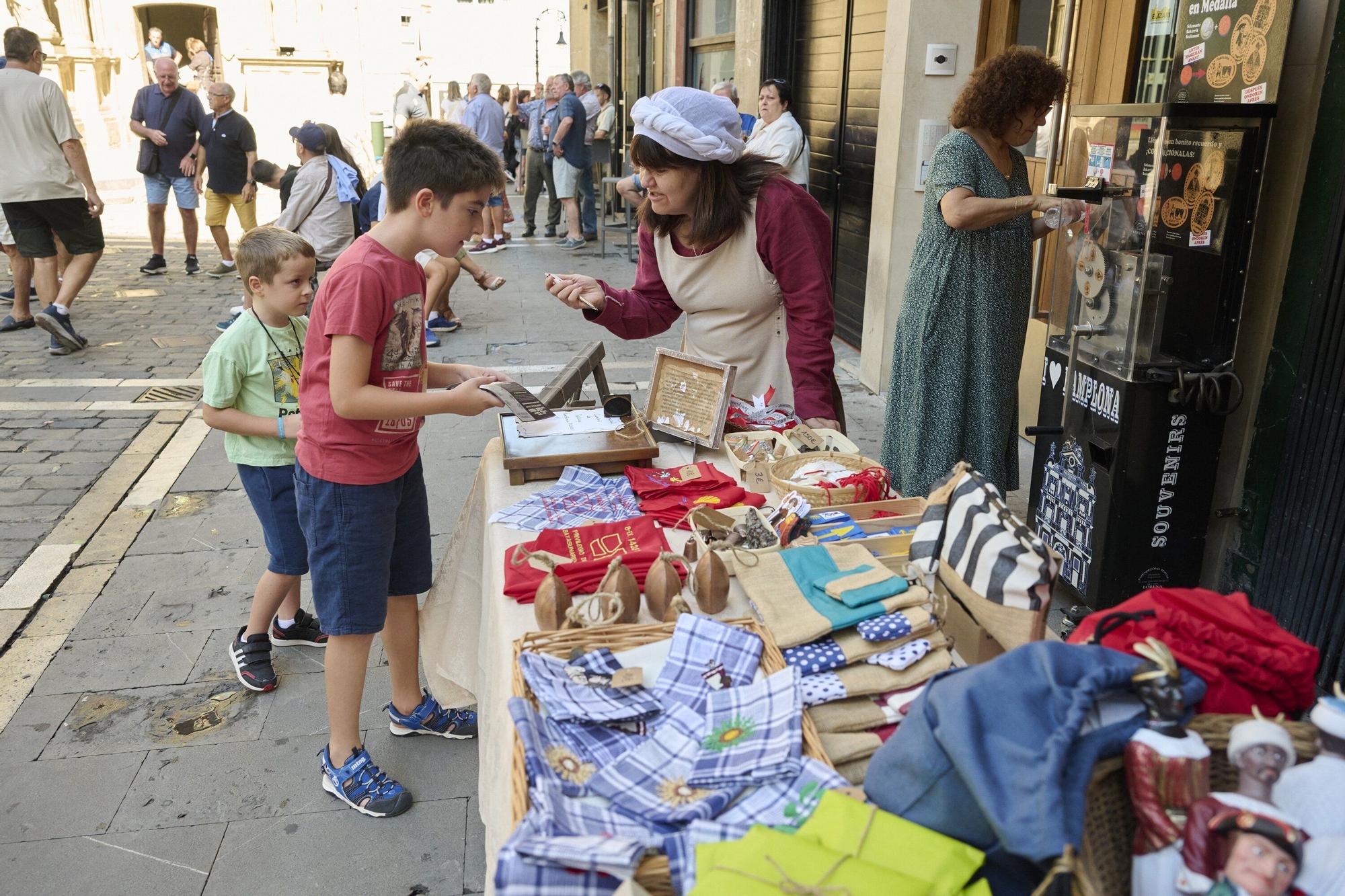 Privilegio de la Unión: comercios del Casco Viejo de Pamplona se visten de medieval