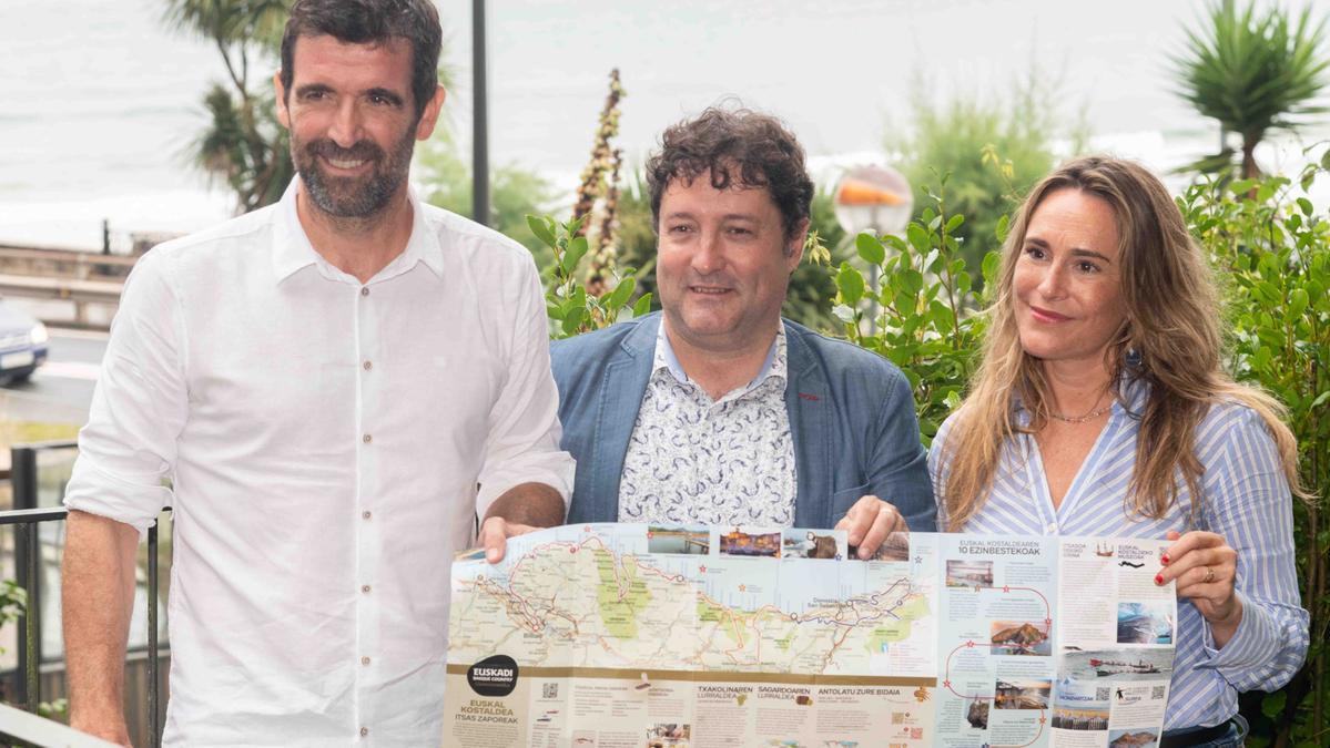 Presentación del mapa ilustrado de la Costa Vasca