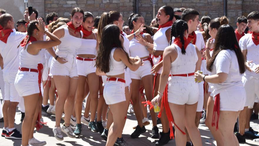 Fotos del chupinazo de Mendavia 2025