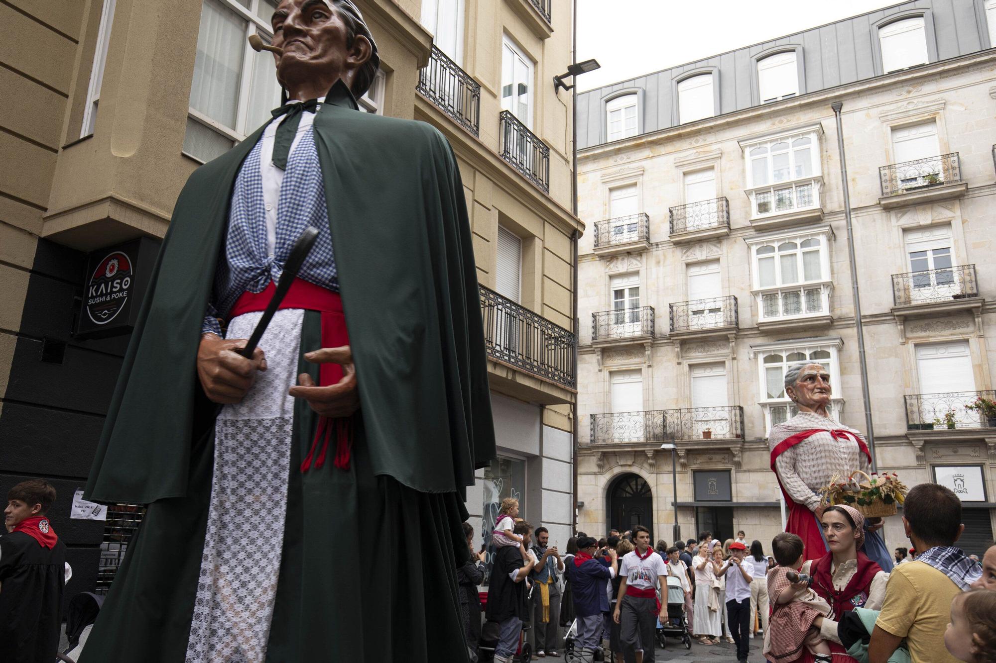 Comparsa de Cabezudos