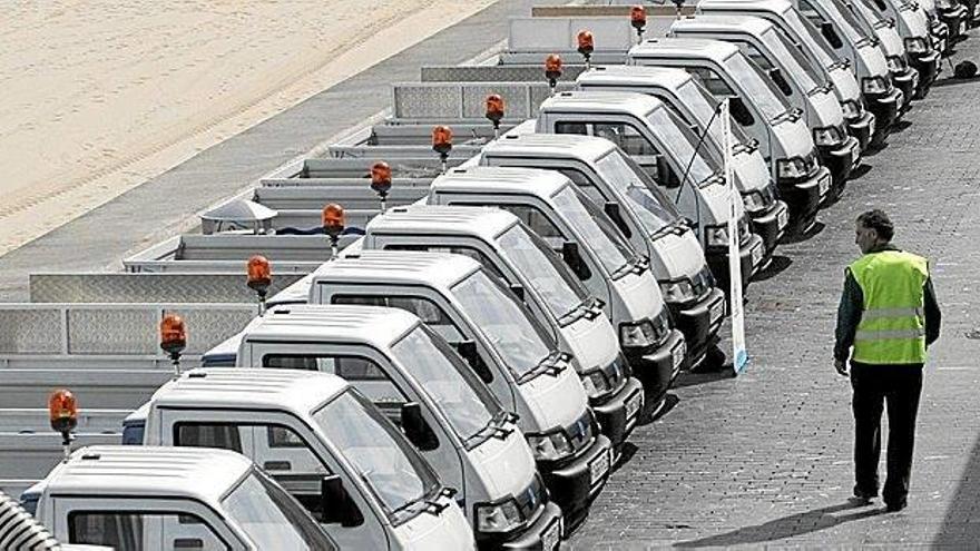 La limpieza viaria se intensifica estos días