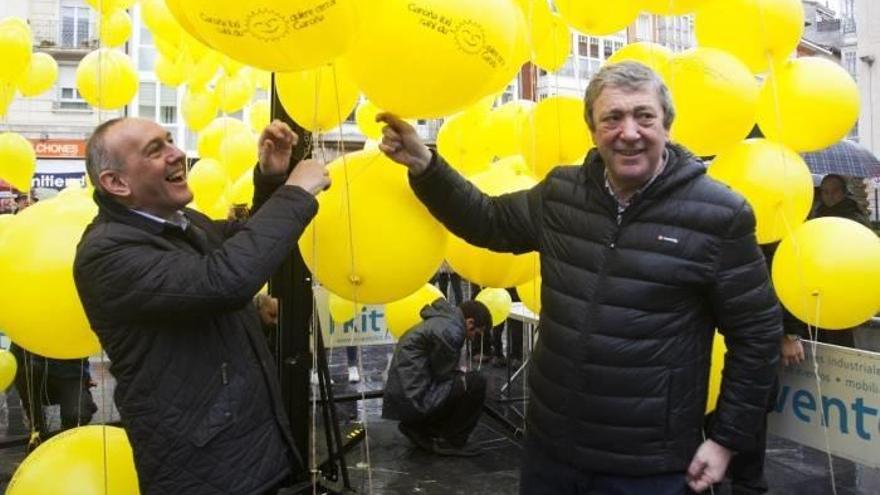 El diputado general Ramiro González y el presidente de las Juntas Generales Pedro Elosegi.