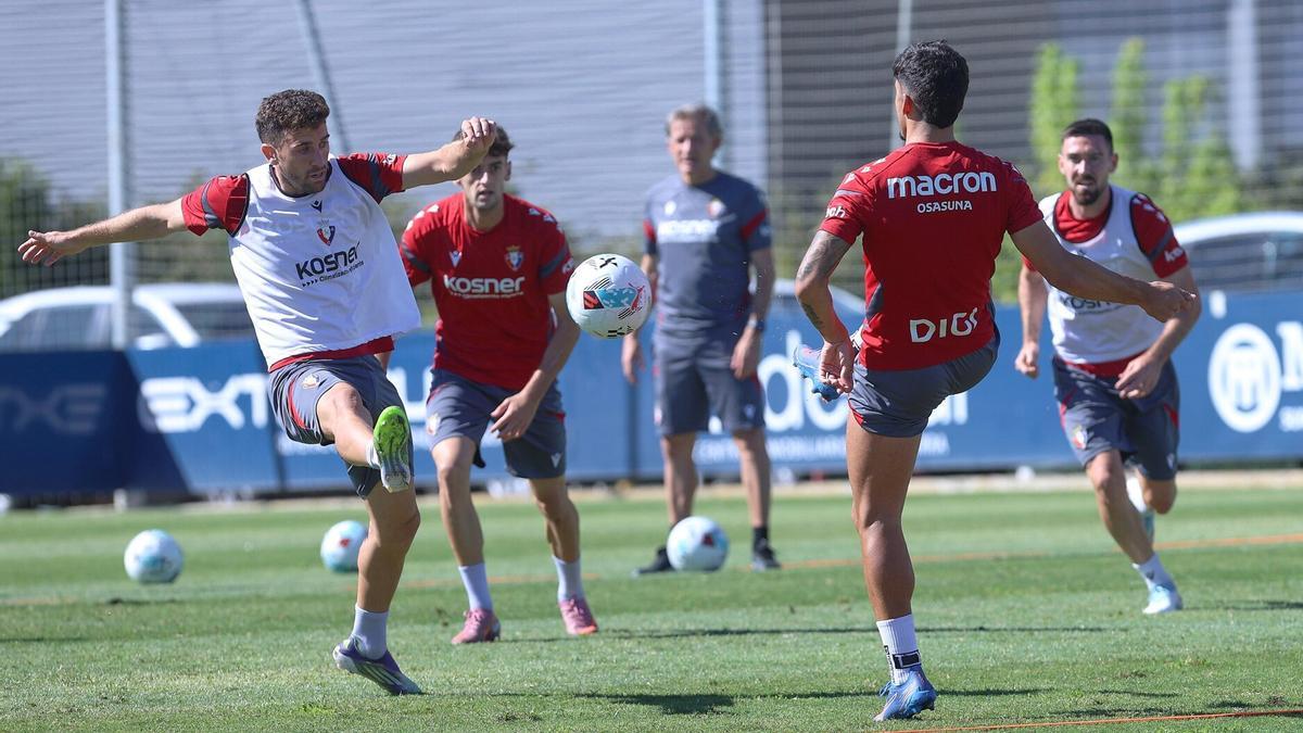 Los jugadores de Osasuna, en un entrenamiento.