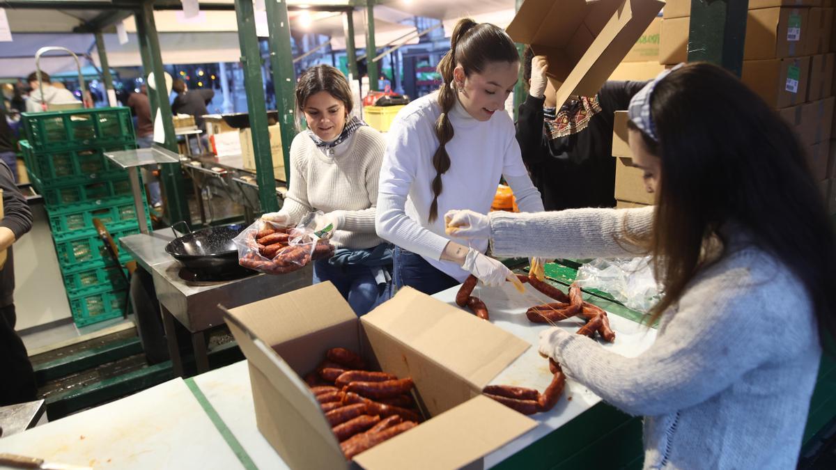 Mercado Santo Tomás de Bilbao: preparativos y primeras horas