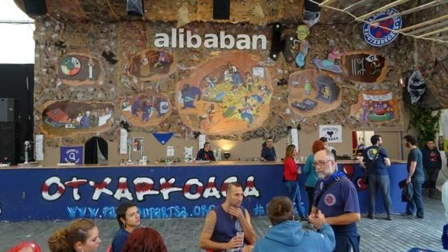 Bilboko Kafe Antzokiak &quot;Jaiak&quot; gaiari buruzko  solasak antolatu ditu abuztuaren 12rako
