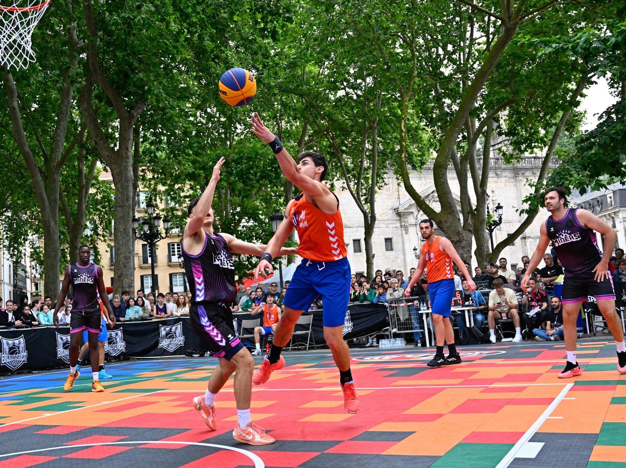 En imágenes: Bilbao se sube al carro del baloncesto 3x3