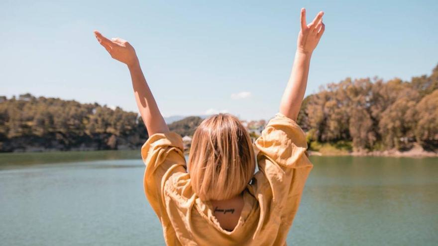 &quot;¿La serotonina te hace feliz o te hace vomitar?&quot; La científica La Hiperactina tiene la respuesta