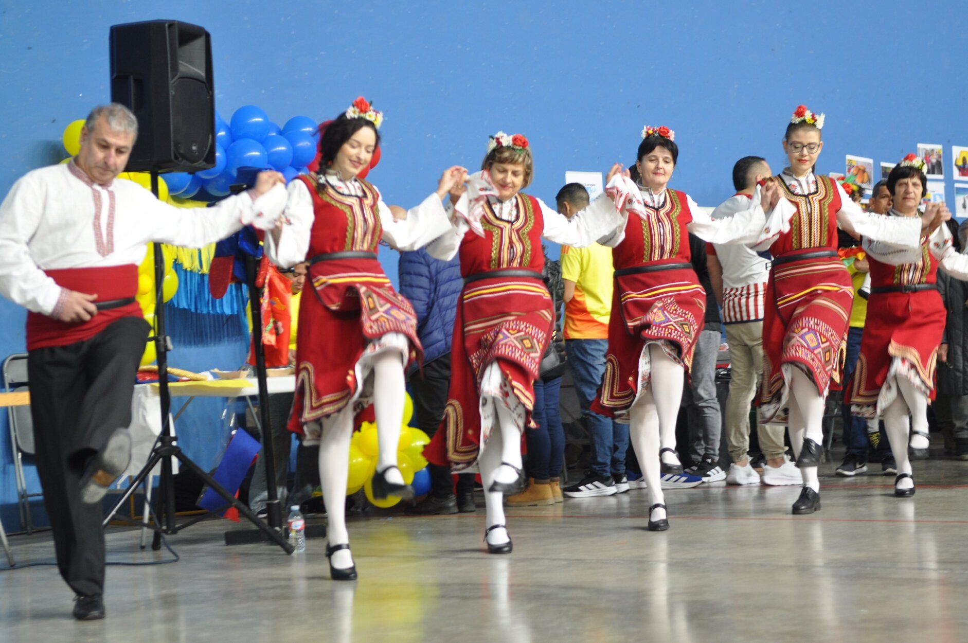 Olite-Erriberri celebra su diversidad en la I Fiesta Intercultural