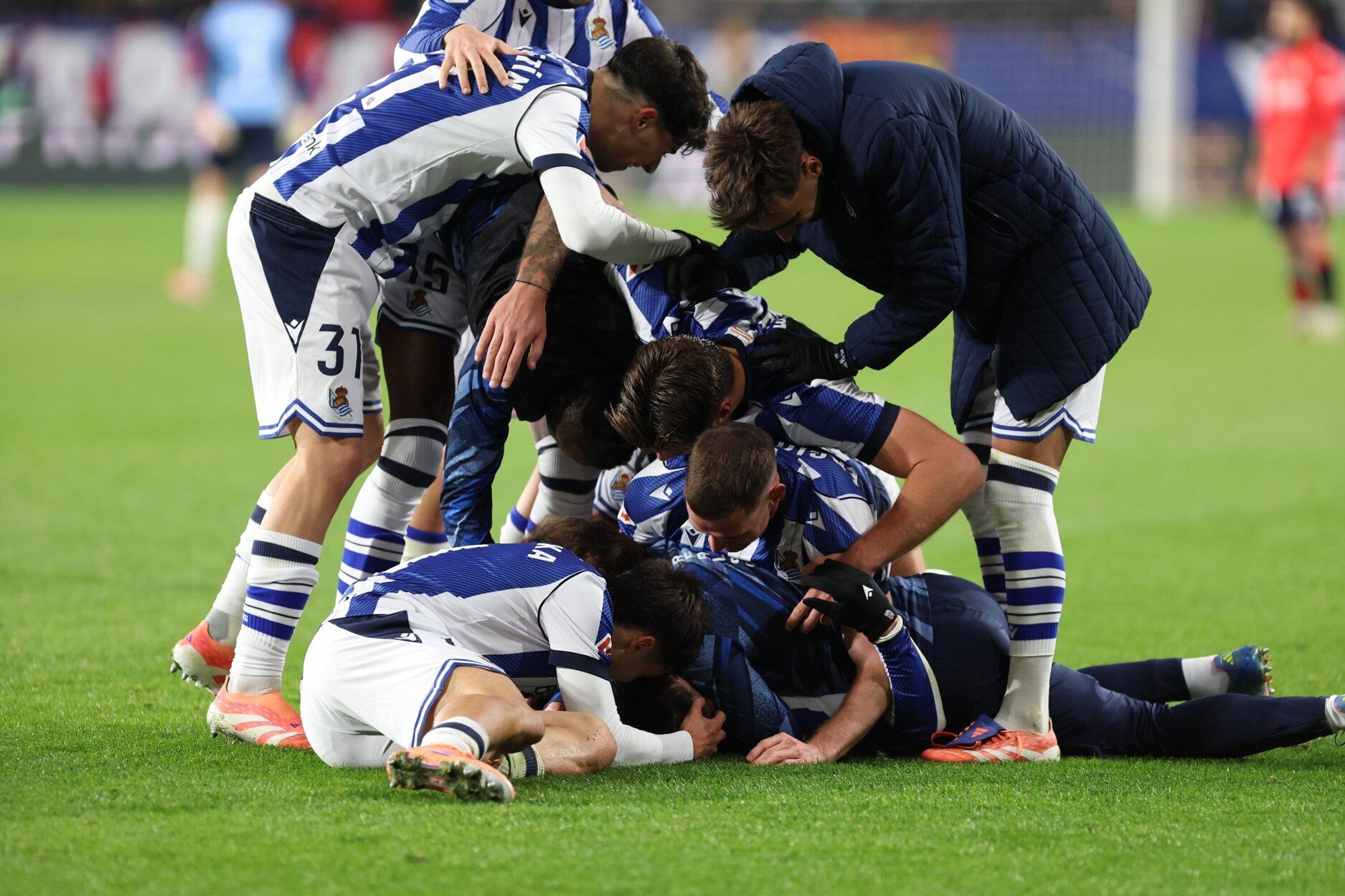 Osauna - Real Sociedad: Las mejores imágenes del partido
