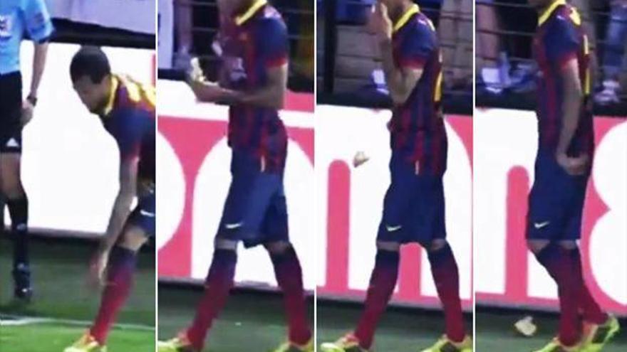 Competición sanciona al Villarreal con 12.000 euros por el plátano lanzado a Dani Alves