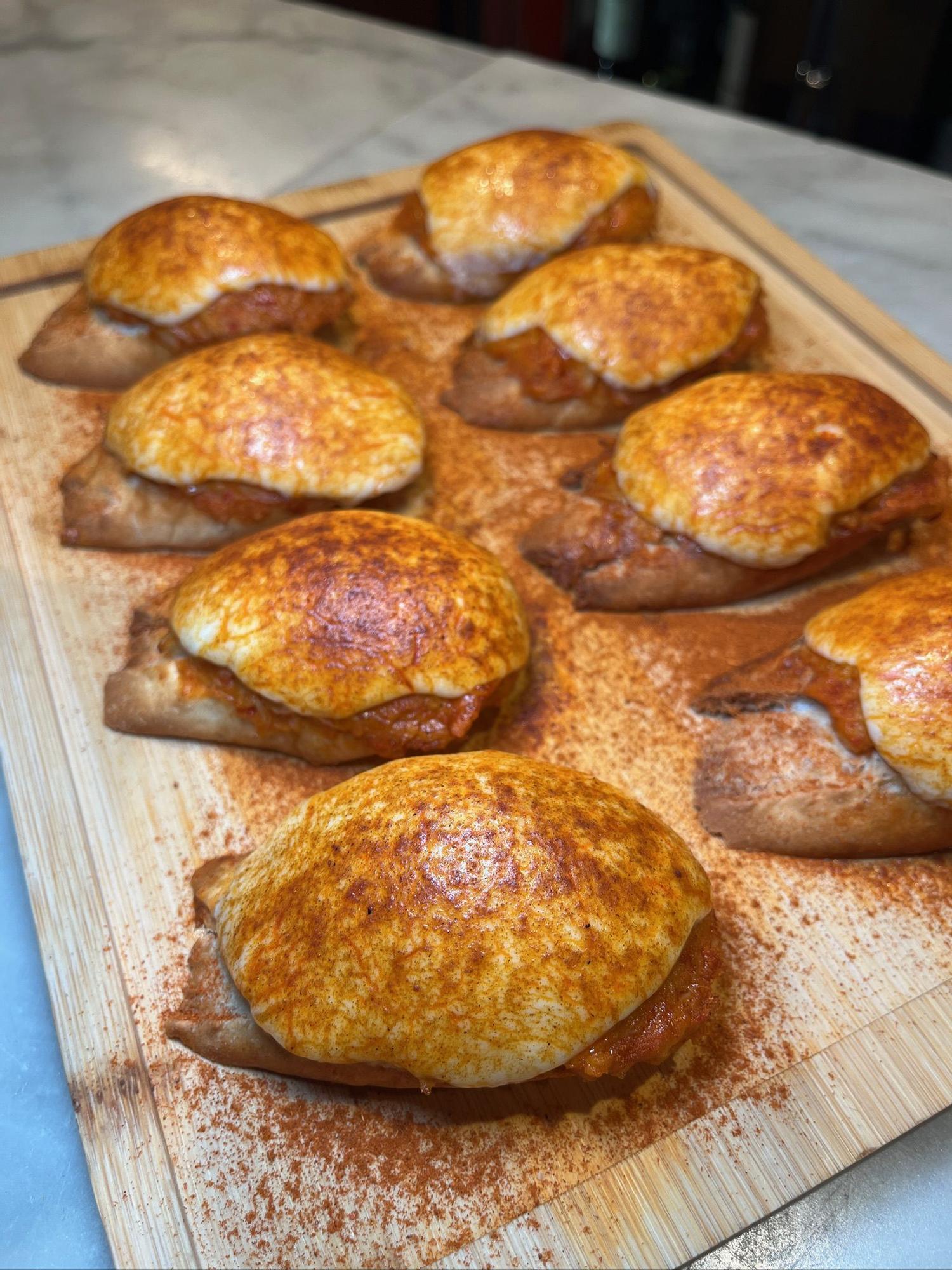 En imágenes: así es Txistorra Taberna