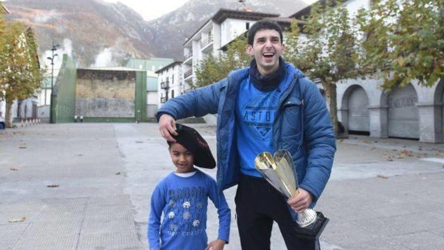 “No creo que sea mejor pelotari por haber ganado la final”