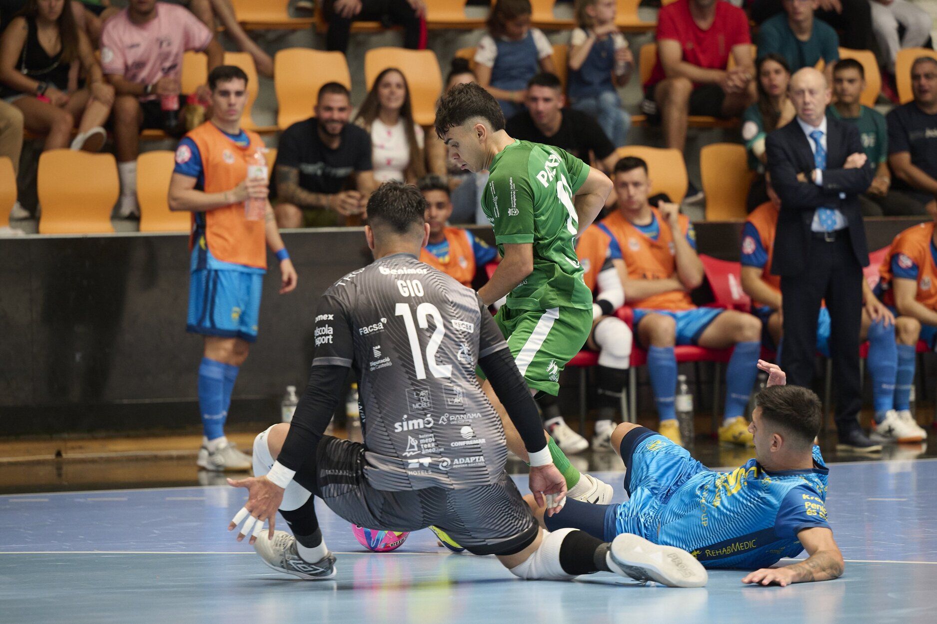 Fotos de la victoria de Osasuna Magna Xota frente a Peñiscola (5-4)