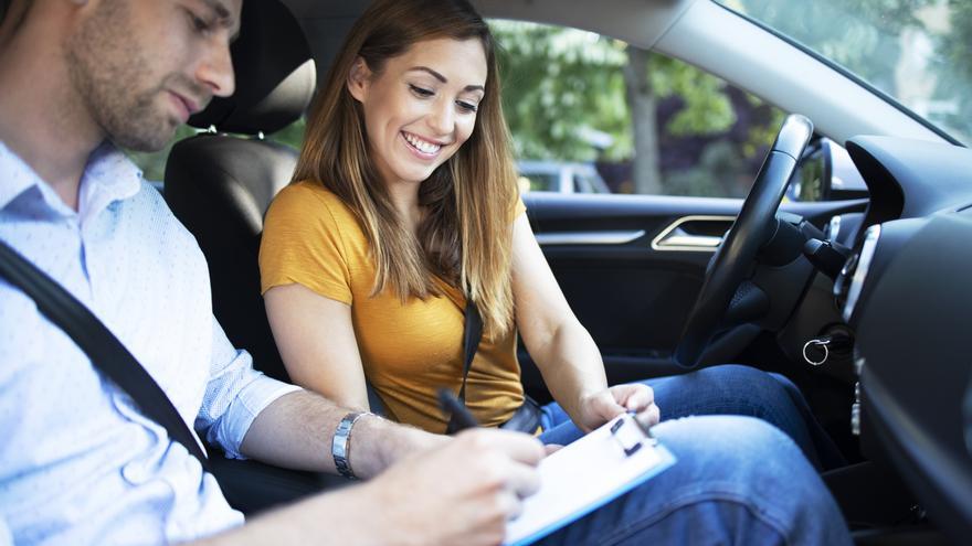 Carnet de conducir a los 17 años: estos son requisitos oficiales de la DGT para obtenerlo