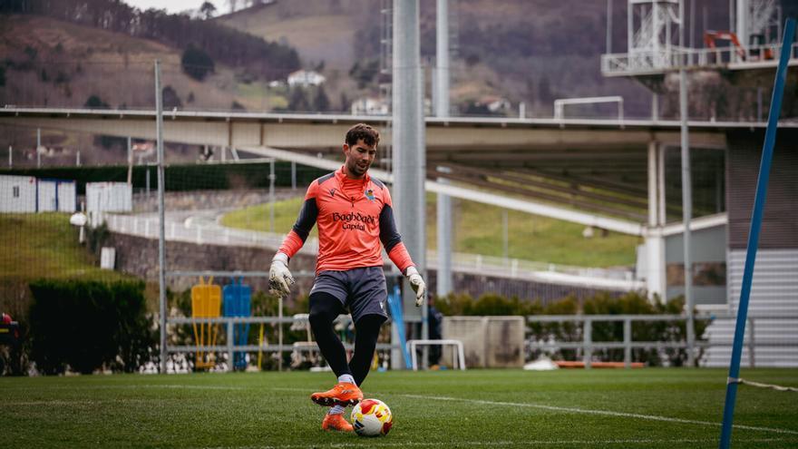 Marrero reaparece con la Real y apurará para el derbi copero ante el Athletic