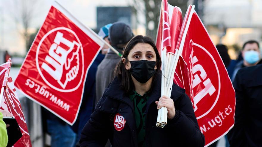 UGT pide regular la temperatura máxima a la que se puede trabajar al aire libre