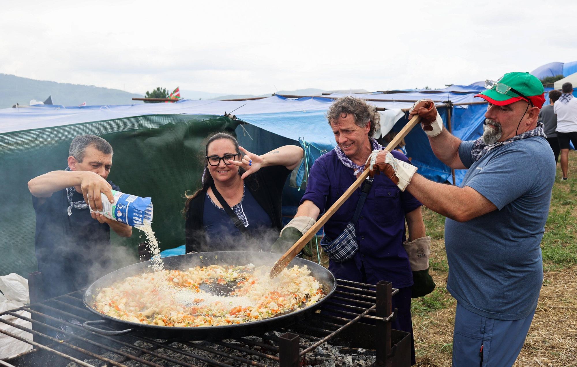 En imágenes: Getxo celebra sus Paellas de Aixerrota