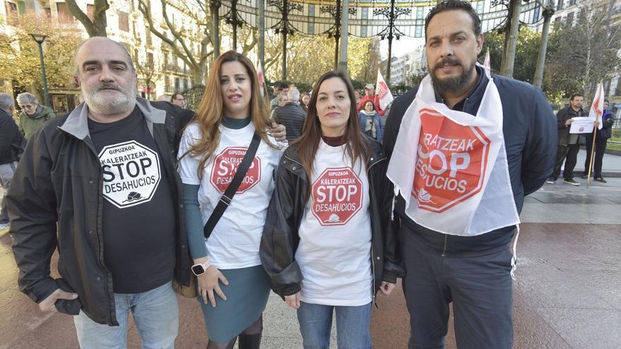Vivienda: “Si no tienes dos nóminas potentes tienes derecho a quedarte en la calle con 3 niñas”