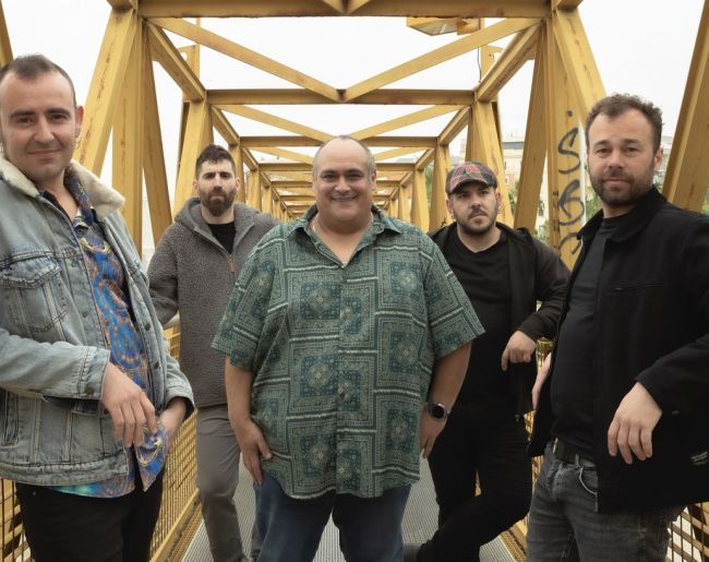 benito kamelas-zentral.jpeg