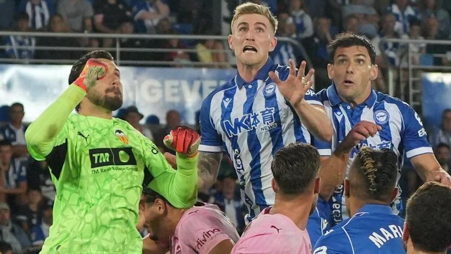 Valentini, de más a menos en su primera titularidad