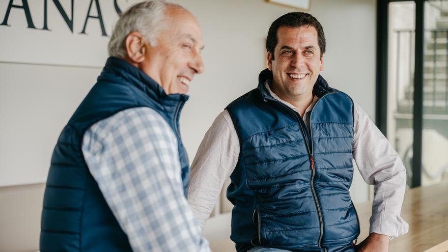 La tercera generación que afianza el legado vitivinícola de la familia Cañas