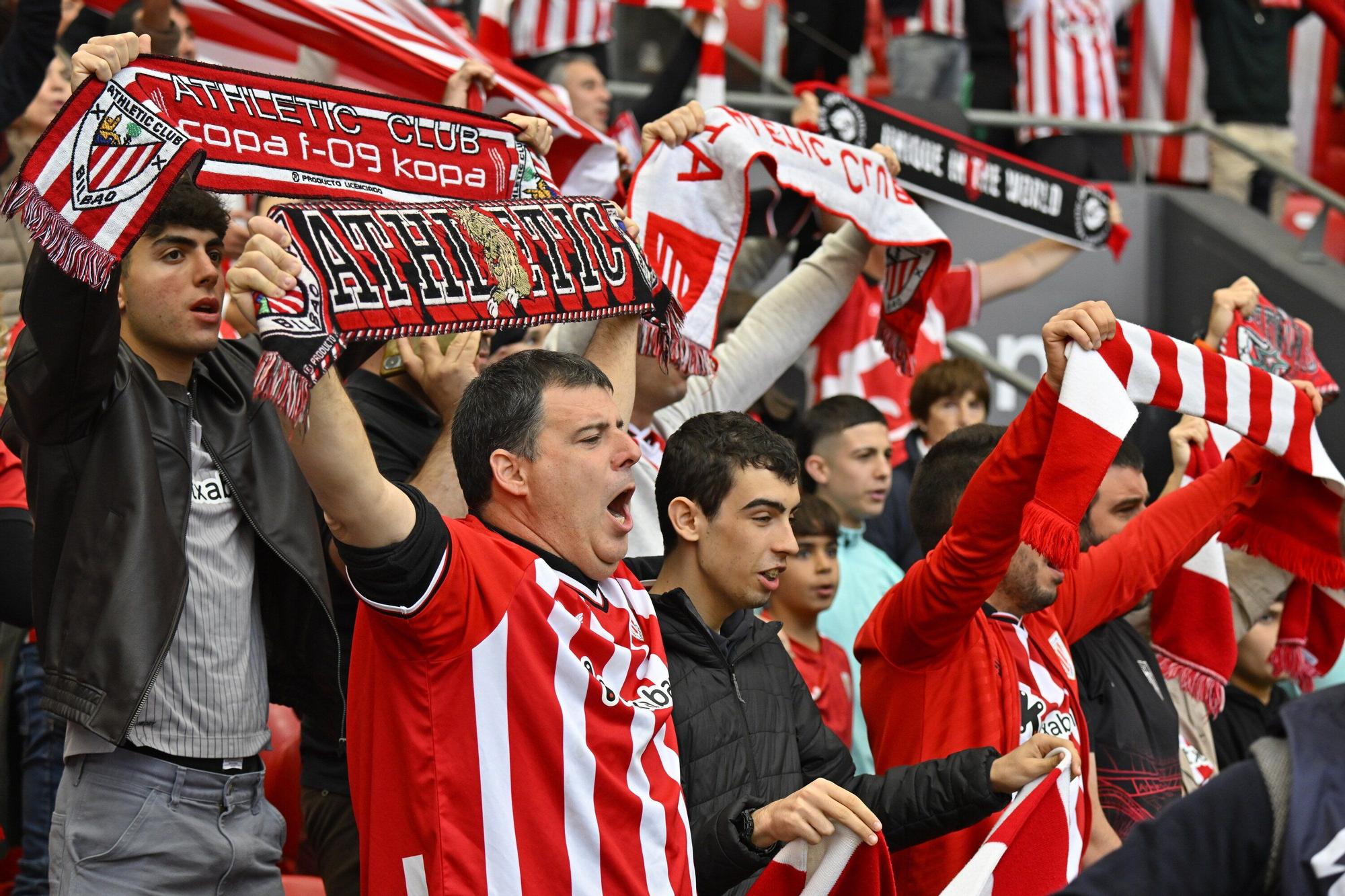 En imágenes: ¿Has estado en San Mamés viendo el Athletic-Real Oviedo? Búscate en nuestra galería