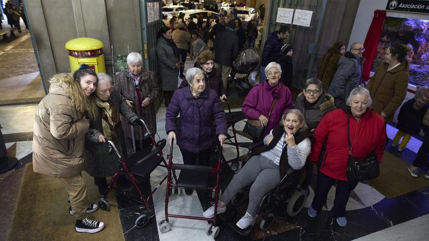 Pamplona extiende a otros dos barrios el programa de apoyo a dependientes y familiares