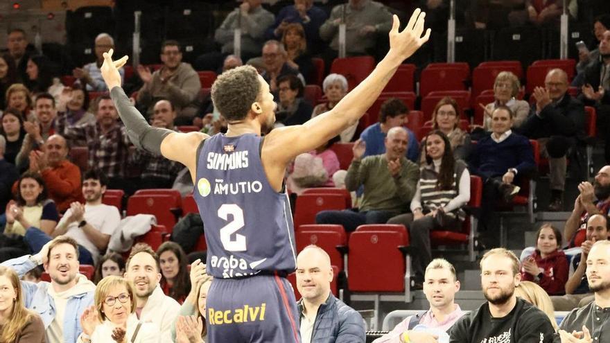 Paseo triunfal del Baskonia ante el Zaragoza