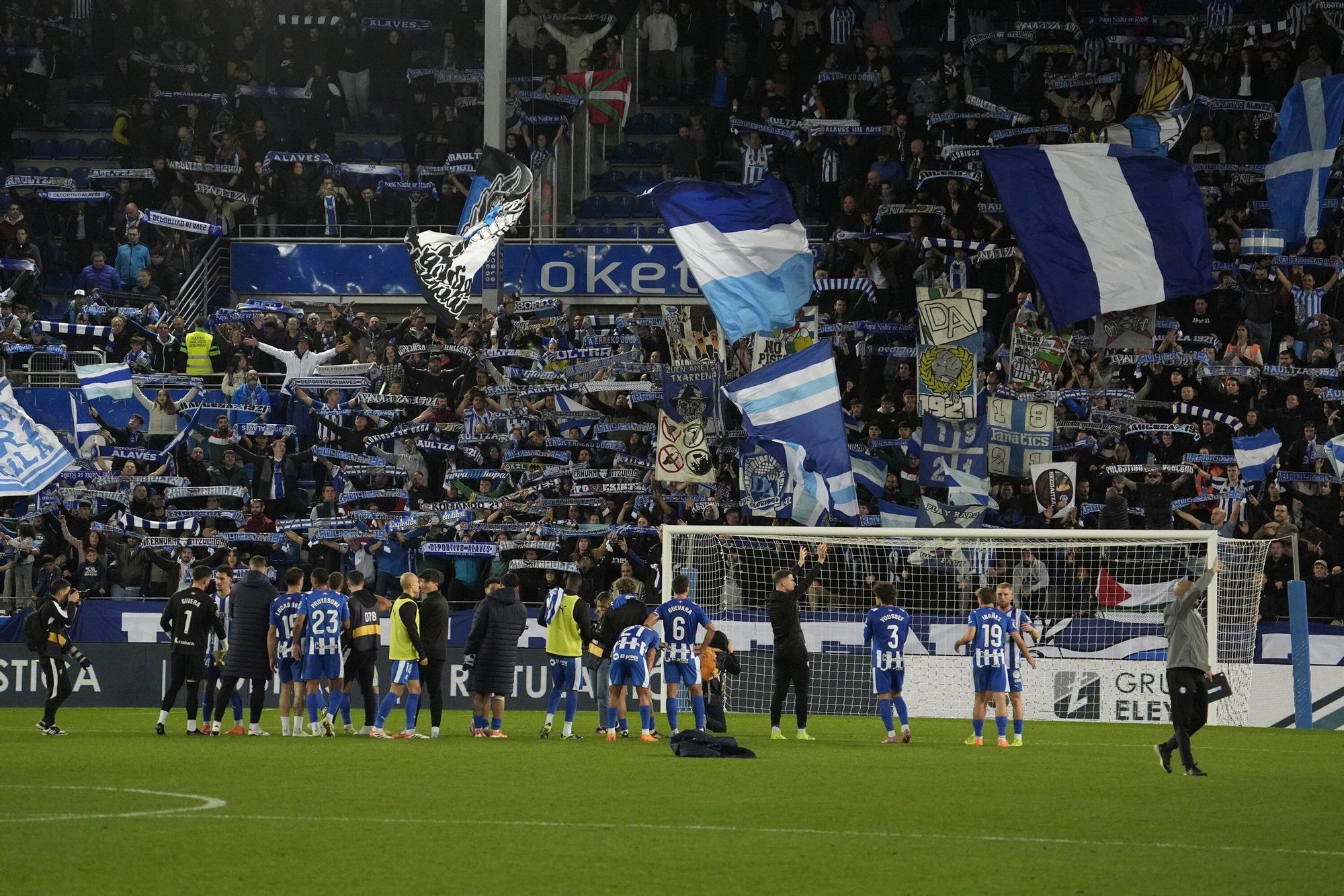 En imágenes: Todas las fotos del Alavés-Espanyol en Mendizorroza (2-1)
