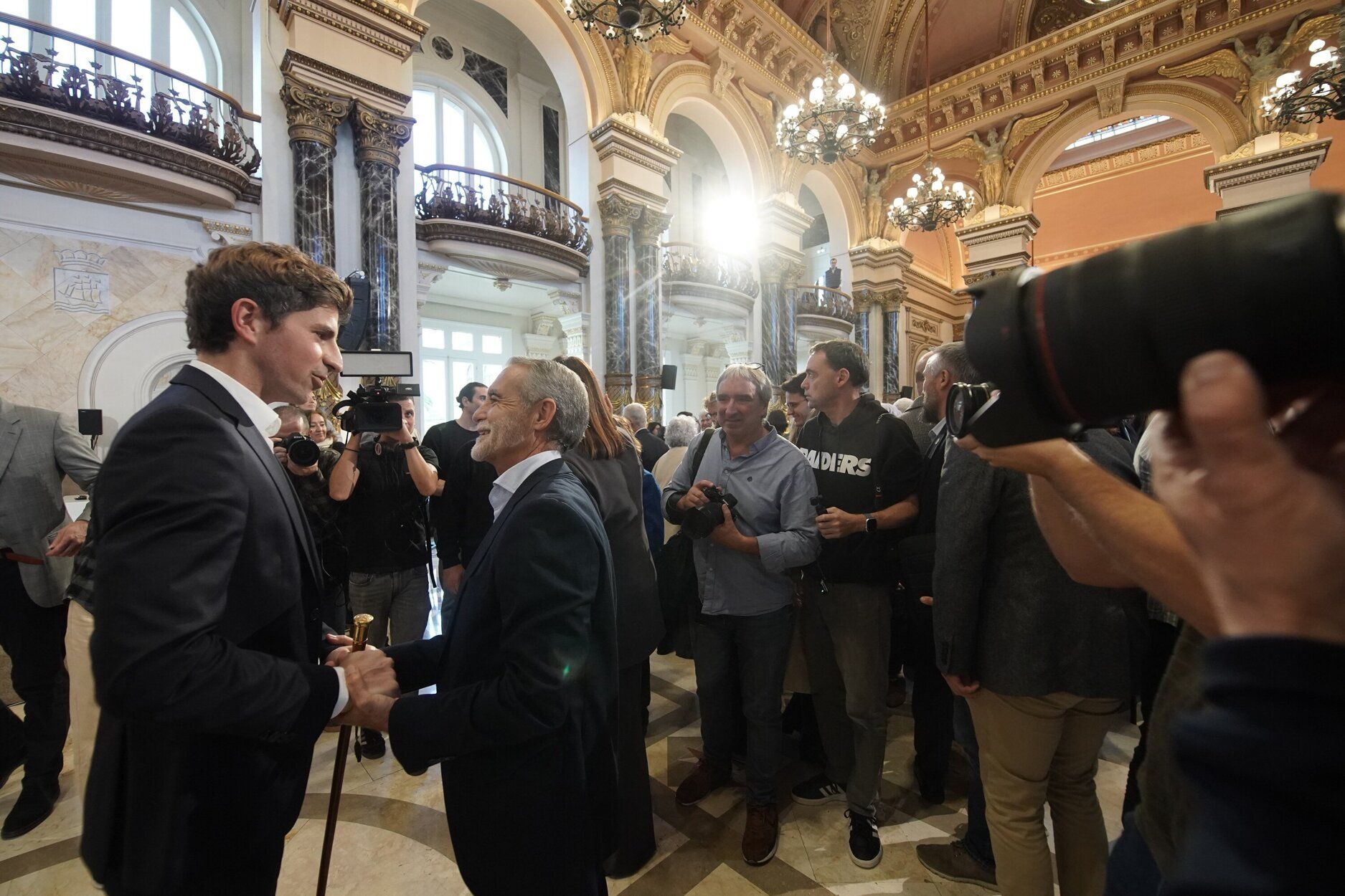 Jon Insausti ya es nuevo alcalde de Donostia: así ha sido su elección