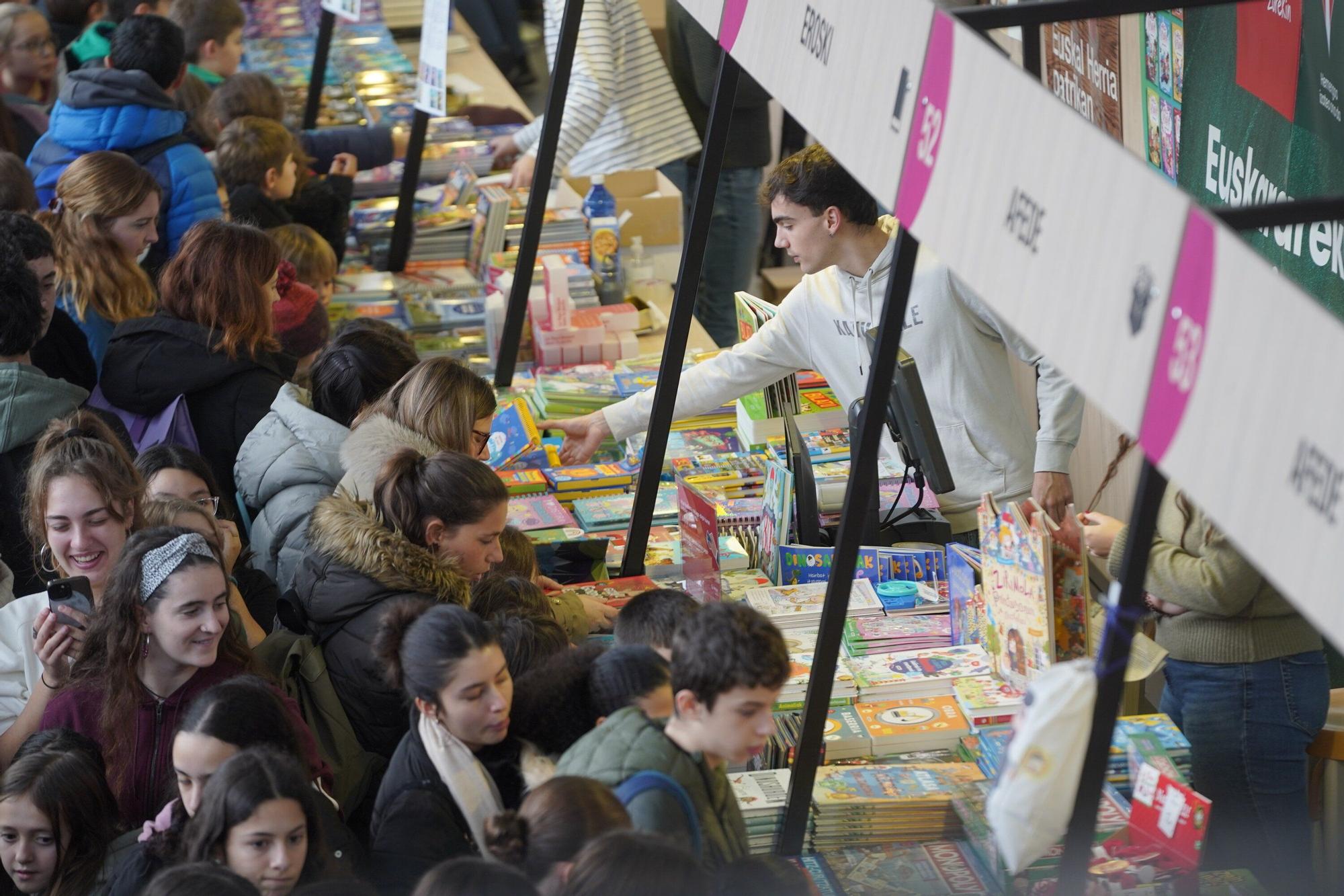 Durangoko Azoka: abre la cita cultural más importante con el Ikasle Eguna