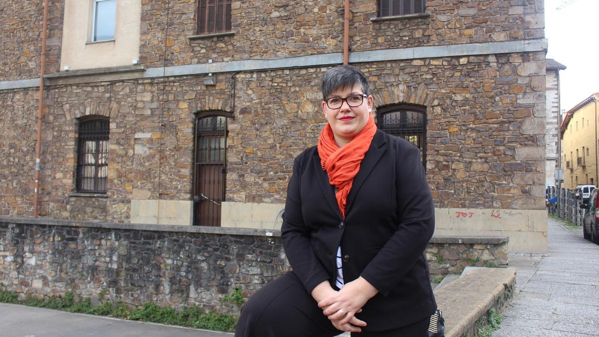 Mirengu Plazaola llegó en 2015 a Oñati Abesbatza, un equipo que considera su familia. &quot;Es un grupo muy humano, siempre dispuesto a cuidarte y mimarte&quot;, asegura.