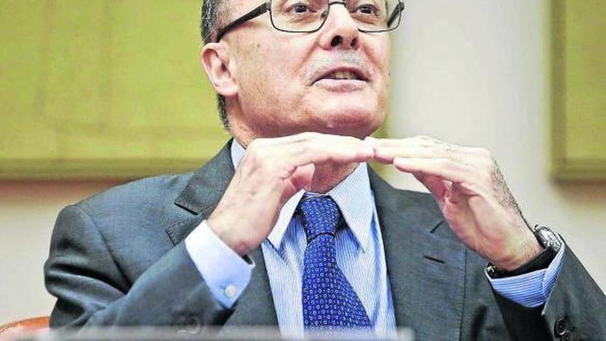 El Banco de España advierte de que la deuda pone en peligro la recuperación