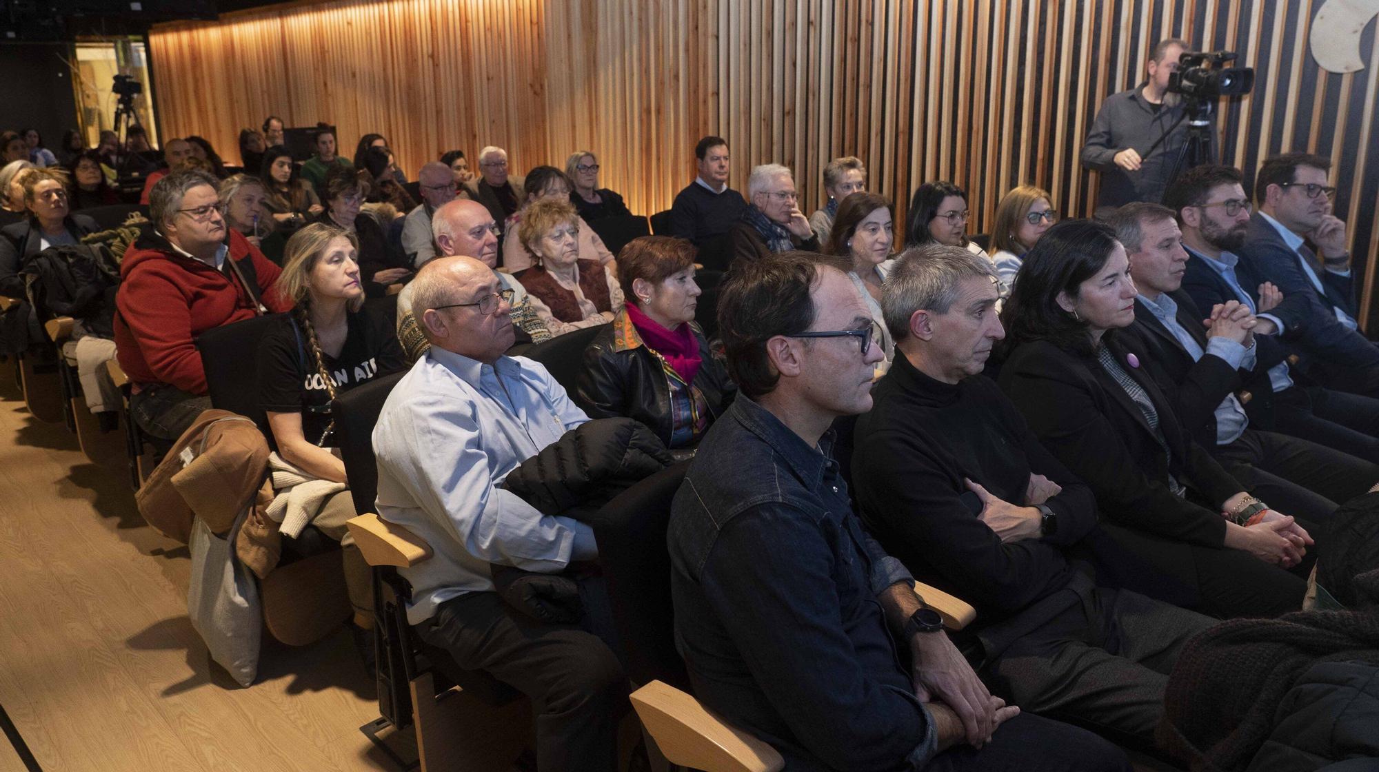 En imágenes: Cuidados en Álava: mirando al futuro