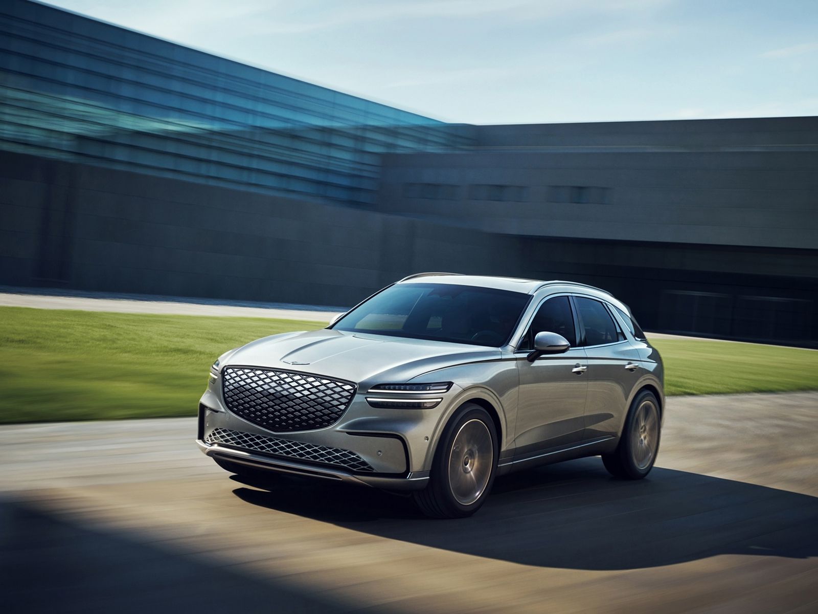 GENESIS GV70 EXTERIOR