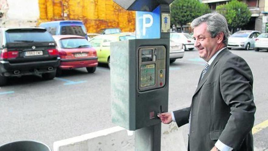 La gestión de la Zona Azul también podría pasar a ser directa. Se quiere estudiar.