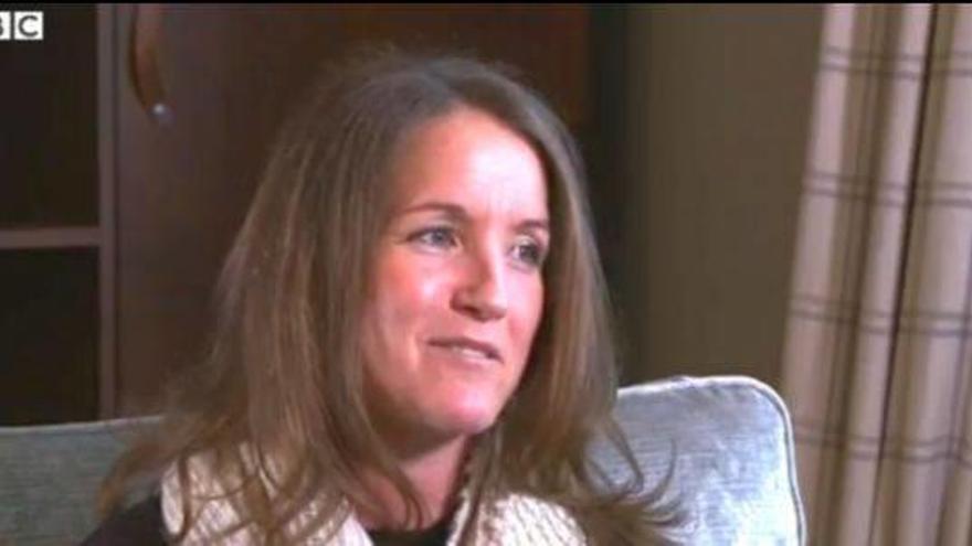 La capitana inglesa de fútbol Casey Stoney revela su homosexualidad