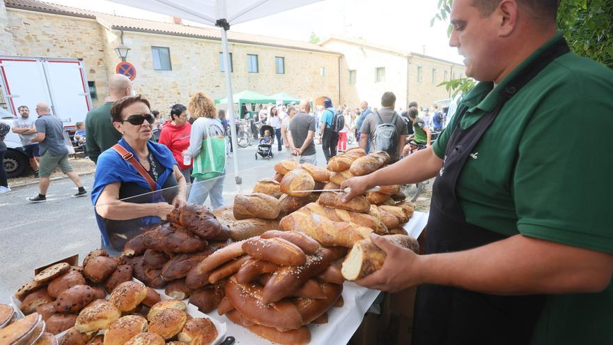 Barria celebra su tradicional romería en honor a San Bernardo