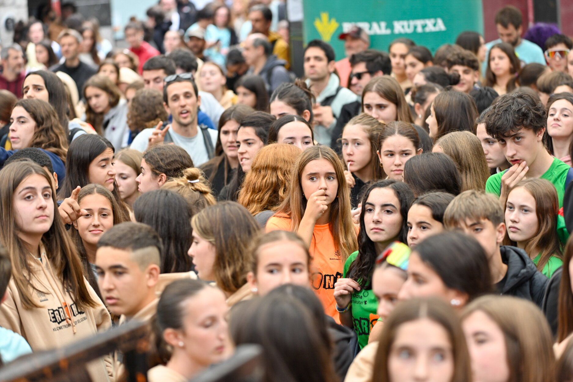 [Fotos] Kilometroak 2025 pone a saltar al euskera en Elgoibar