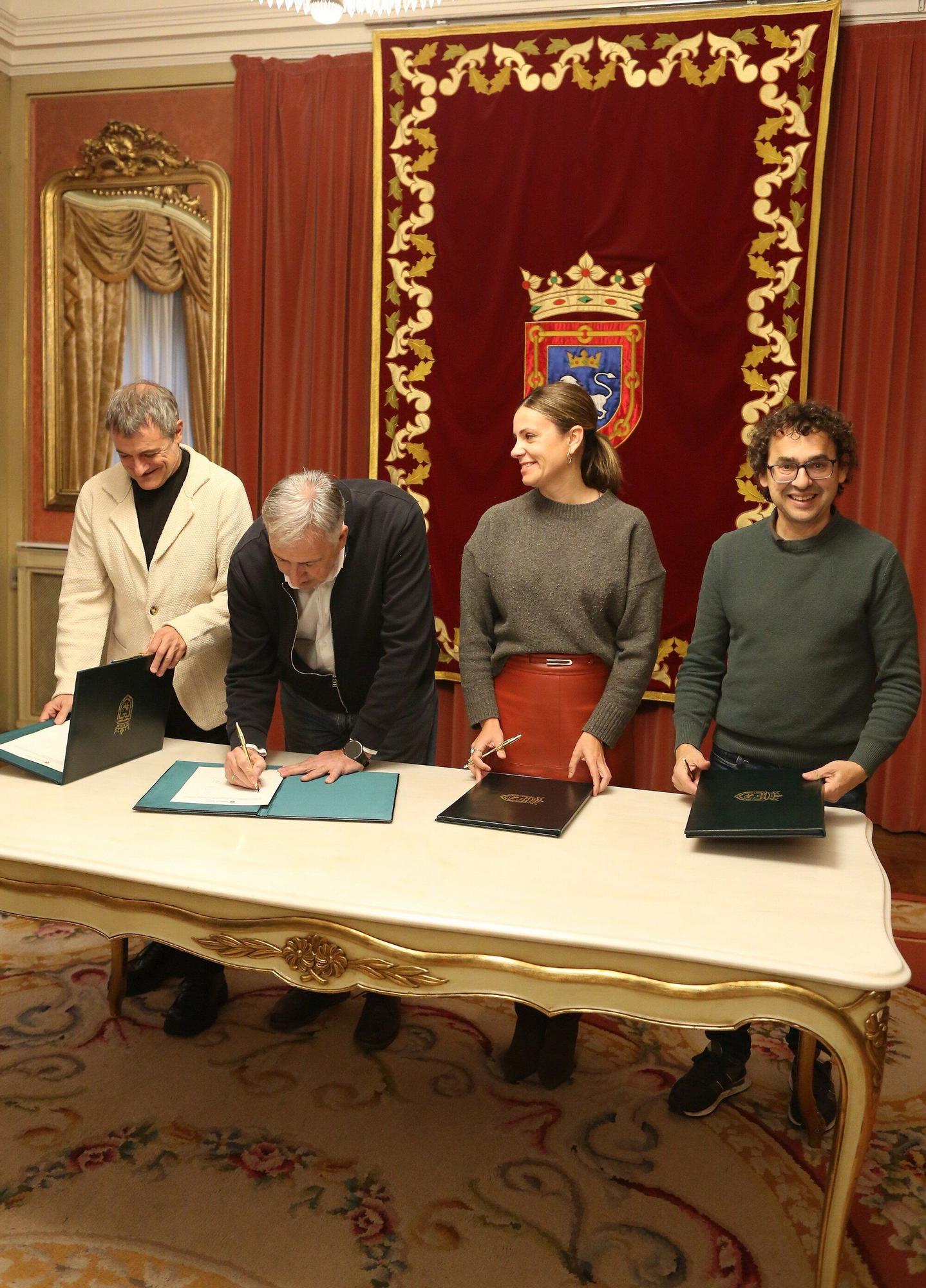 EH Bildu, Geroa Bai y Contigo Zurekin, firman, junto a PSN, el presupuesto de Pamplona 2026