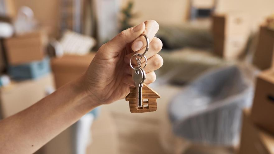 Consecuencias legales de echarse atrás en la compraventa de una vivienda