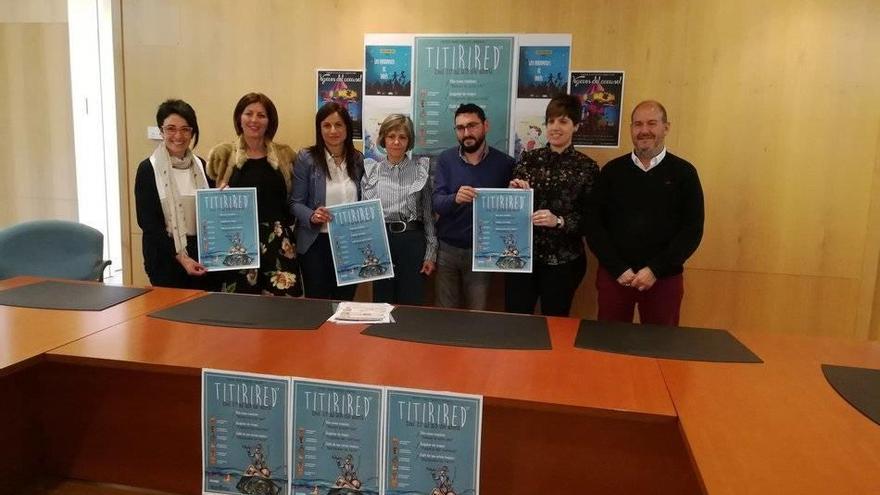 Los seis alcaldes de las localidades organizadoras de Titirired 2017.