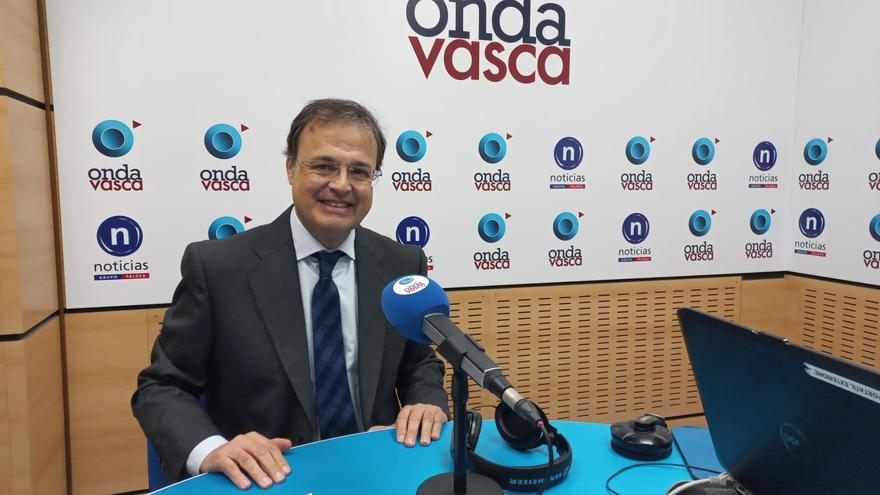 Martínez insta a la ministra de Sanidad a "mover ficha" para lograr un acuerdo "cuanto antes" ante la huelga de médicos