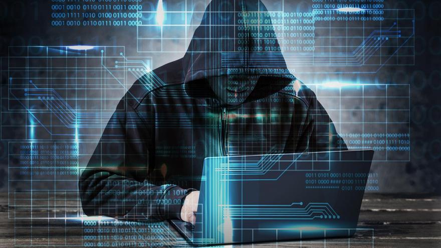 Investigan un posible 'hackeo' en la Agencia Tributaria que compromete datos personales de los usuarios